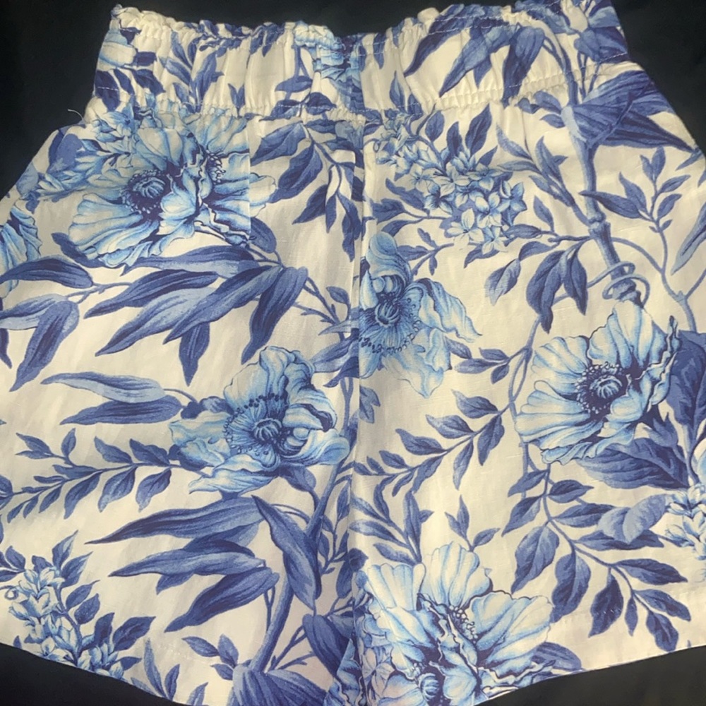 H&M Linen Blend Shorts